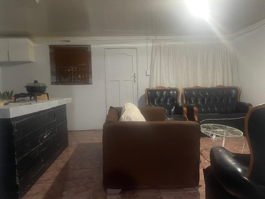 3 Bedroom Property for Sale in Lavender Hill Western Cape